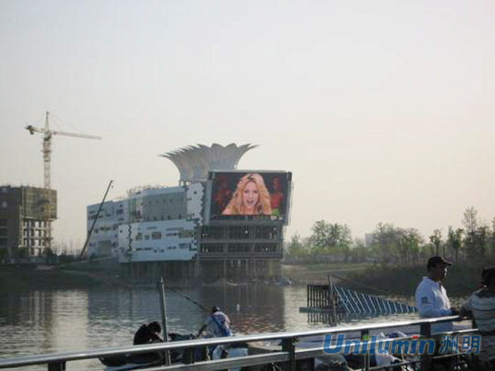 西安世园会船型修建升降屏P16日亚280平米